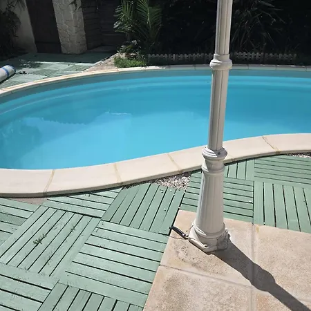 Villa cosy avec piscine au calme entre mer et montagne