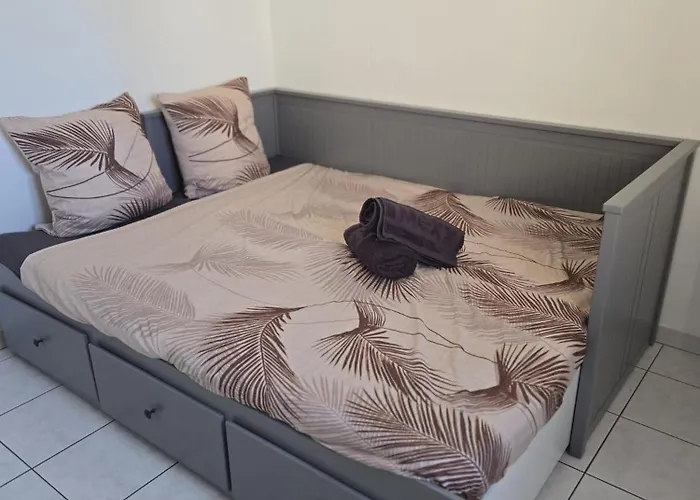 Cosy Avec Piscine Au Calme Entre Et Montagne * Claira